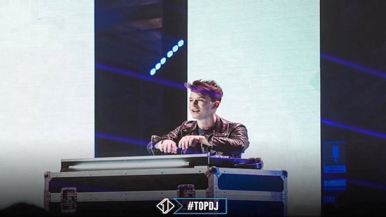 BERRY Ft Carmen Sharry - Don't You (Extended Mix)