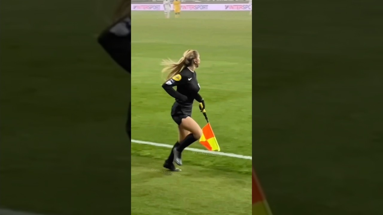 Not the Player… All Eyes on the Referee! 👀 