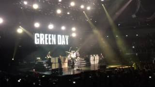 Green Day live - 4/3/17 Des Moines, IA - Tré Cool goofy and Billie Joe drumming