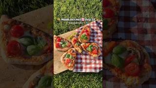 Geef mijn vriendje een compliment over zijn oven! 😋🦋🍕#pizzaoven #pizza #butterfly #creative #diy