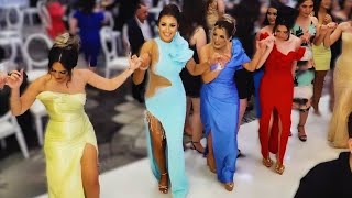 MAVİLİ KIZ KIÇINA DON GİYMEMİŞ syrian,assiyrian,asuri,kürt,almaya,türbanlı,wedding dance,halay başı