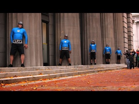 "help-me!"---the-aquabats!-music-video