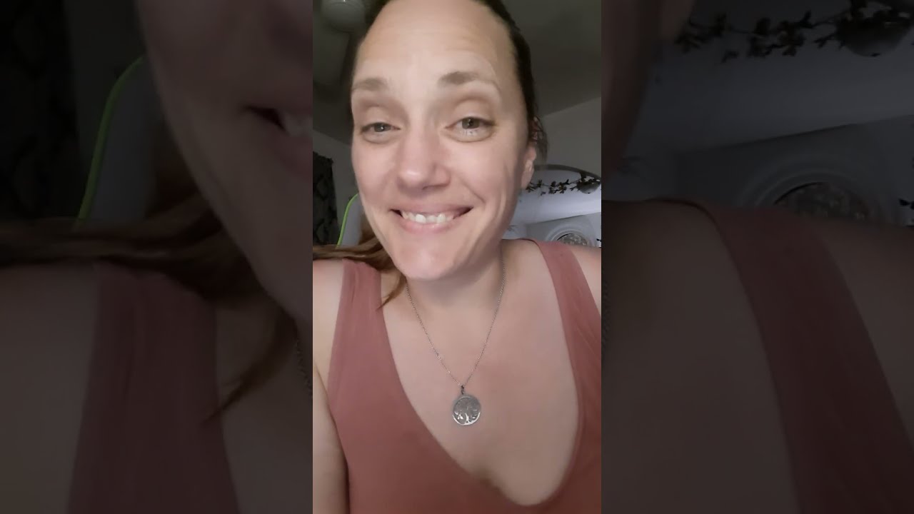 The Dirty Truth: I’m Addicted to Being Lovebombed And Crave Obsessive Love Even After I Know Better!