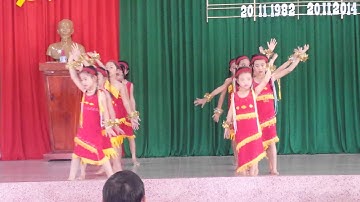 Múa niềm vui của em