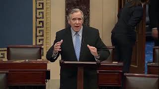 Merkley Calls to Reopen Government and Extend Health Care Tax Credits