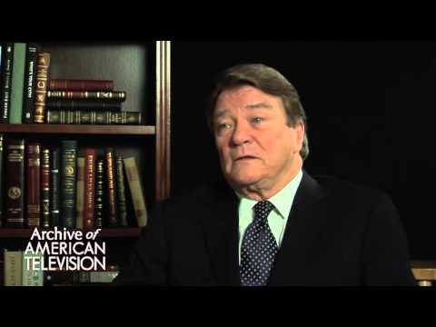 Steve Kroft discusses preparing for the Bill Clinton interview - EMMYTVLEGENDS.ORG