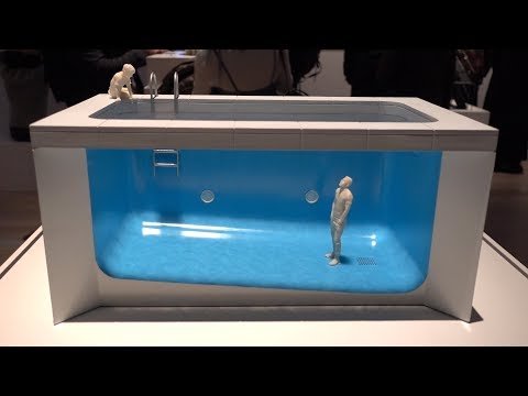 レアンドロ・エルリッヒ展：スイミング・プール