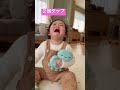うちの娘が今こんな感じで身動きとりずらく大変な時期です🥹 #ai #2歳児
