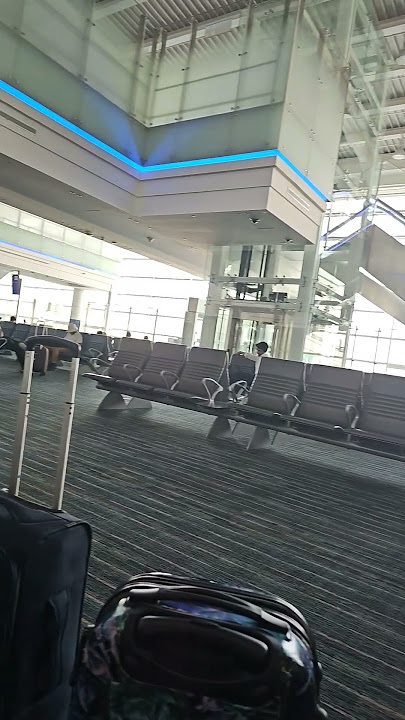 dubai airport 🛫 🛬 👌. #music #song #love #remix #edm #newsong #foryou #food #pb07bassboosted