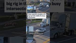 Commercial truck ransacked at California intersection