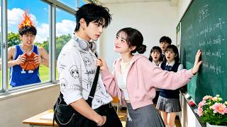 Information 5 yrs, 99 times rejected by the school heartthrob—The 100th,she chose the school bully who loved her News