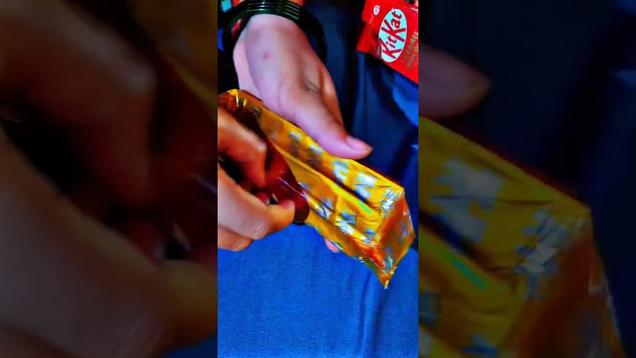 kitkat chocolate unboxing 
