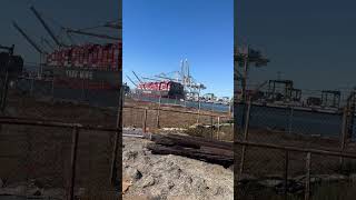En los puertos de Oakland California