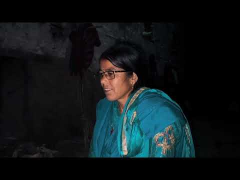 Deuda Thadi Bhaka - Dambara Regmi | Laxmi Devi Shah