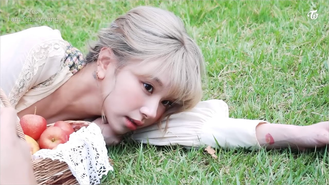 FMV] チェヨン CHAEYOUNG - BF（日本語字幕） - YouTube