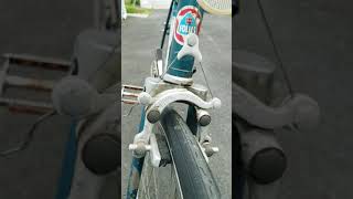 Vintage 70's Lyons Follis French Road Bike