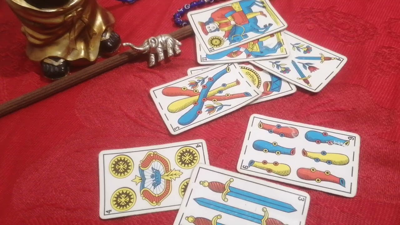 فال👸الاله عائشه🧝 #2025#  فال #خطييييير# يبرد🧊 القلب❤️ #الحنطيه البيضاء السمراء 00330758227035watsap