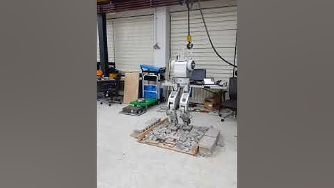 [HUBO LAB] DRC-HUBO+ Biped Walking Control on Uneven Terrain (20180516)