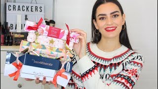 Christmas Beauty Baubles and Crackers: Gift Guide | Peexo