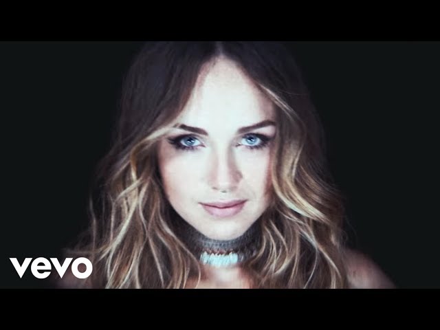 Zella Day - Hypnotic (Official Video) class=