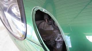 Lotus Elise blinker removal and repair horse interrupted