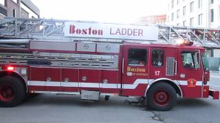 Boston Fire Engine 7 & Ladder 17 (Spare) Responding to a Call.