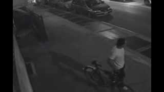 Police Seek Suspect in Attempted Rape in 90th pct. (Surveillance Footage)