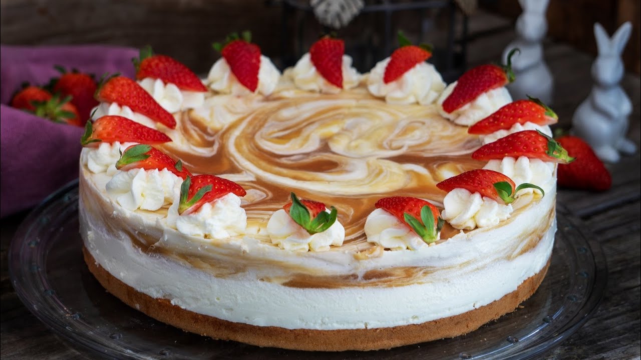 Rhabarbercreme Torte/ mit Marmormuster