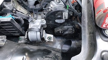 2006 SATURN VUE 3.5L V6 ALTERNATOR REMOVAL TIPS.