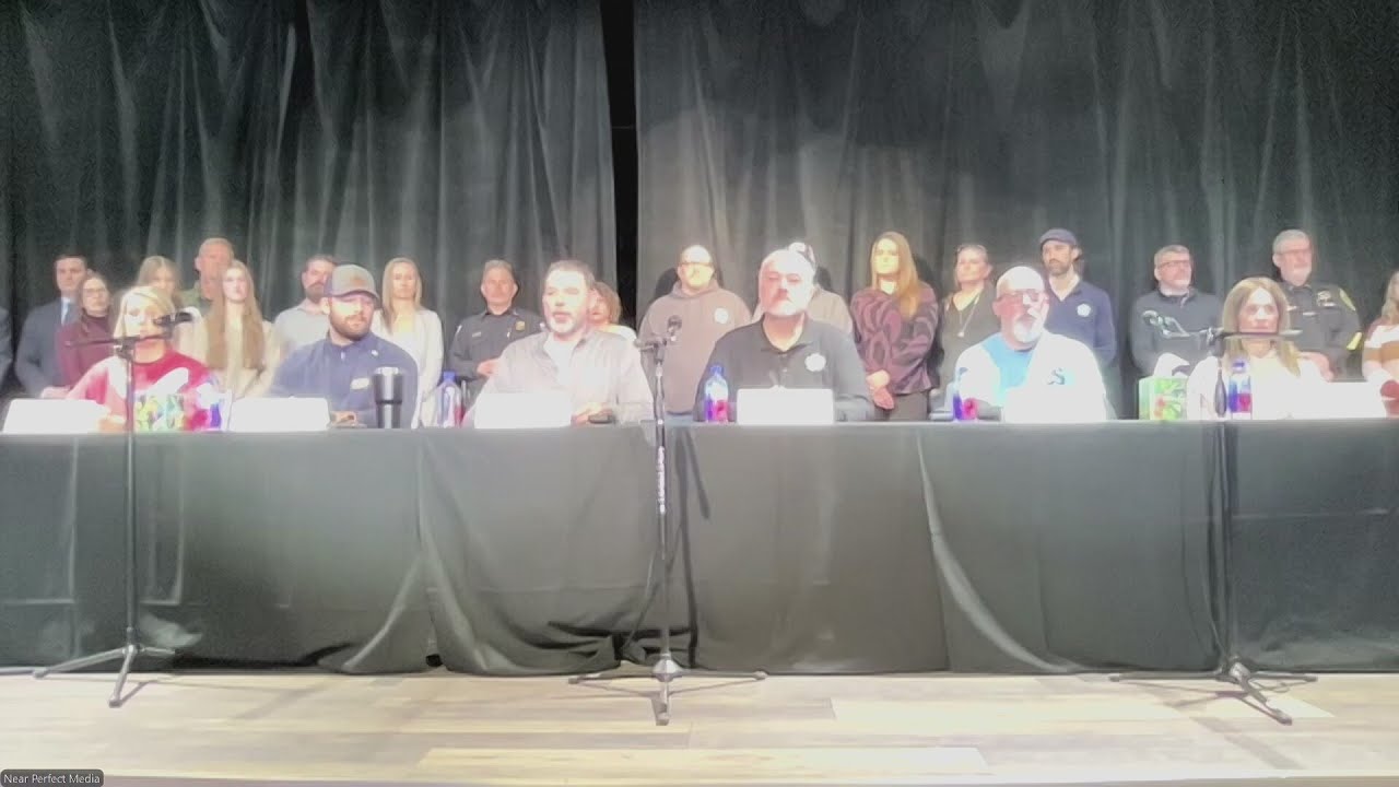 Families of Oxford High School shooting press state for new ...