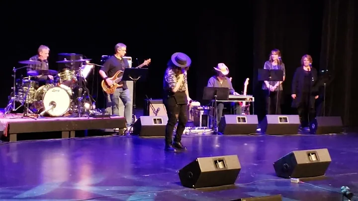 LJ Tyson Kimbley singing Lawrence Joseph's "I'll S...
