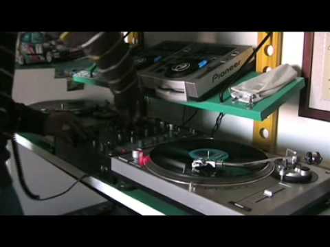 Mira DjMarkuss 28-10-08 Vinyl Part. 1 en YouTube