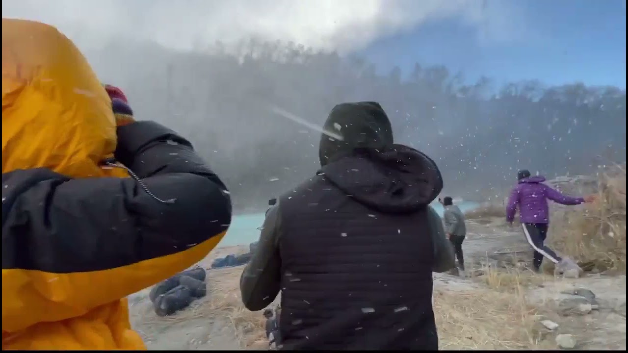 Avalanche Hits Glacier Lake in Nepal - 1193021