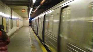 IND 6th Ave Line: R68 D Trains at Grand St