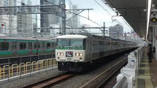 JR東日本高輪ゲートウェイ駅の横を通過する特急列車たち(2020/7/11)