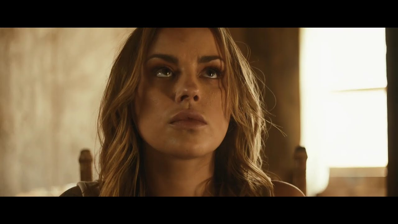 Raw - Episode 3 - Anna Claire Clouds, Chantal Danielle 