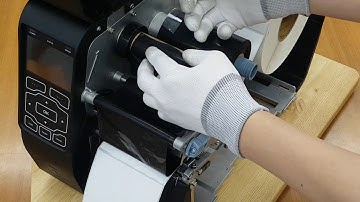 XT5-40_How to Install the Paper and Ribbon