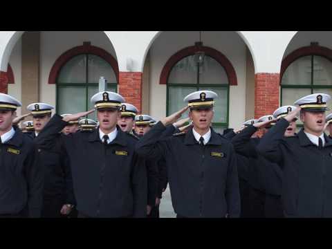 Deberes De Primera Clase De Marinero De La Marina