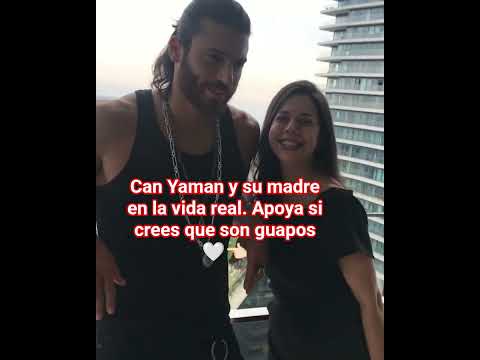 Can Yaman y su madre en la vida real. Apoya si crees que son guapos🤍👈🏻