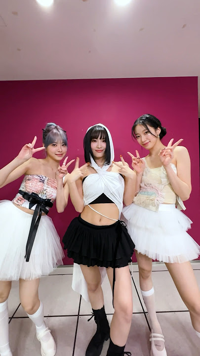 ❤️‍🔥#TWICE #MOMO makes it look EASY💥 #LE_SSERAFIM #KAZUHA #HONGEUNCHAE #MakeItLookEasy #shorts