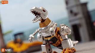 Blokees Transformers Stop Motion Smackdown Grimlock Vs. Starscream - Who Will Win?
