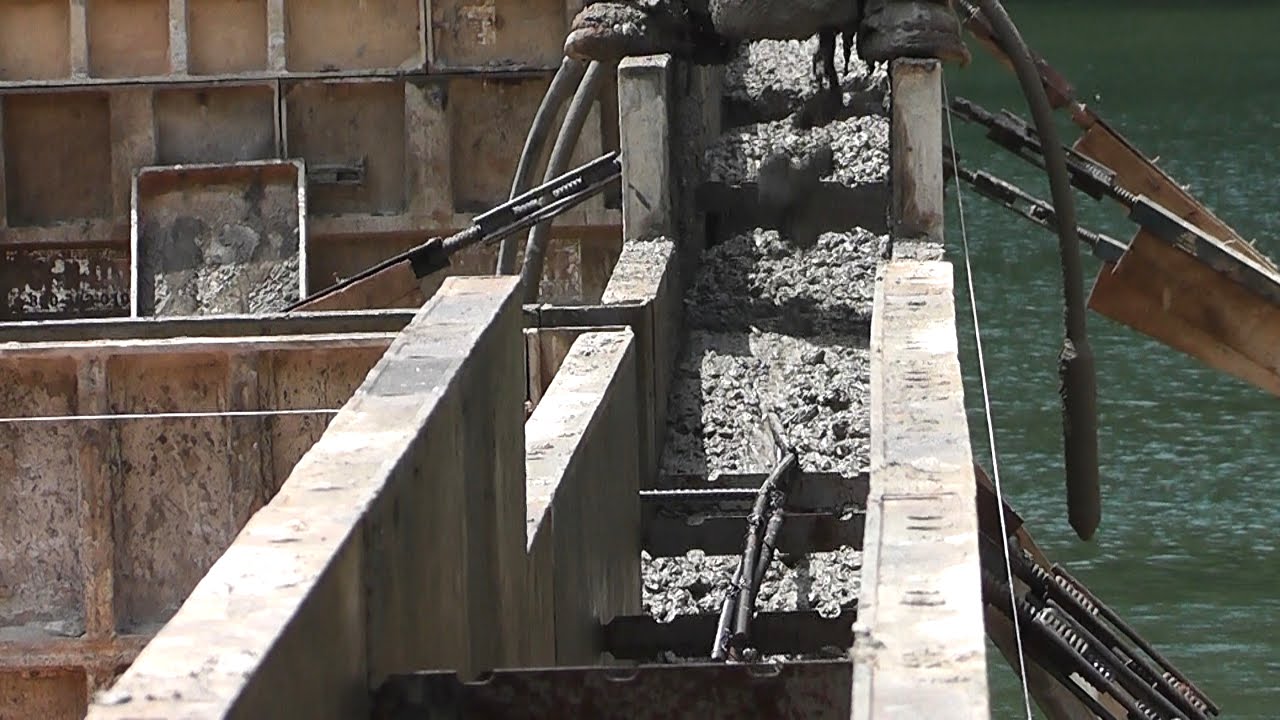 Riverside Home Project Vlog 2 Pouring the Concrete Foundation