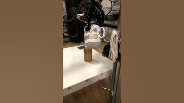 F/T Sensor used to open gripper - hang cup on the hooks