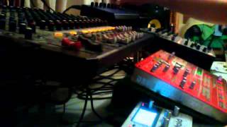 OLD SCHOOL HARD FUNKY TECHNO--ESX+EVOLVER