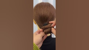 Cách búi tóc gọn xinh trong 10 giây 😍 #buítochnanh #shorts