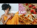 What I eat in a day | Vegan lasagne & Berry bowls