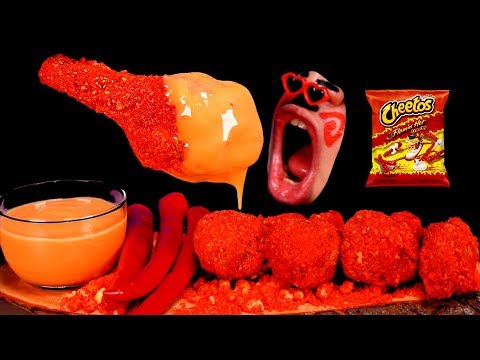 [4K MUKBANG] 매운 치토스 치킨 먹방 Cheetos Flamin Hot Chicken with Spicy pepper and Cheese sauce EATING SHOW