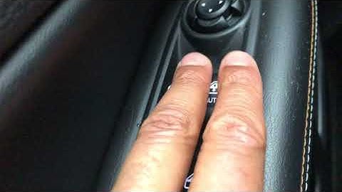 Jeep Compass - How to lock and unlock the windows