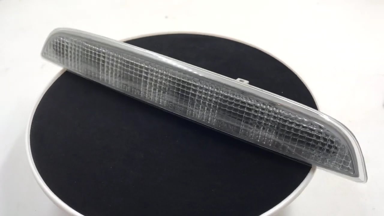 Стоп-сигнал задній додатковий 8334A113 - YouTube