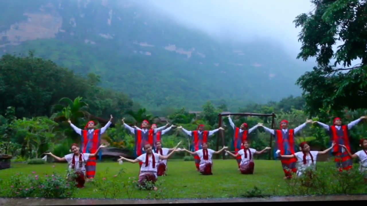 ခါင်စူး အင်းလာခုဂ်